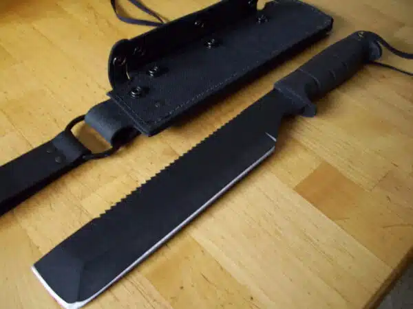 Survival machete-778