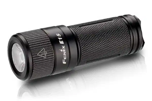 zaklamp fenix e15