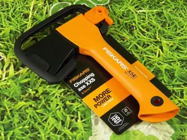 Fiskars X5 Kampeerbijl-774