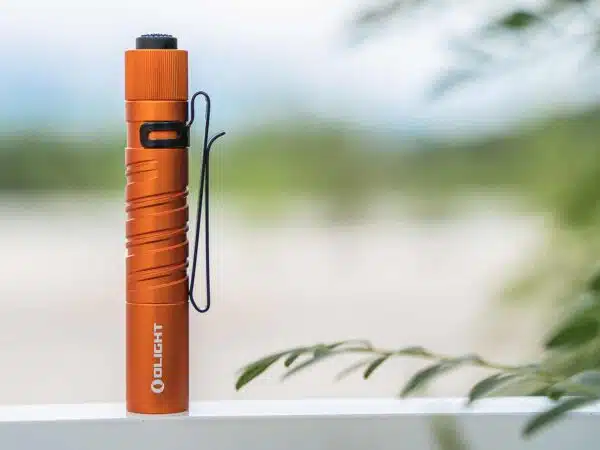 olight i3t zaklamp oranje